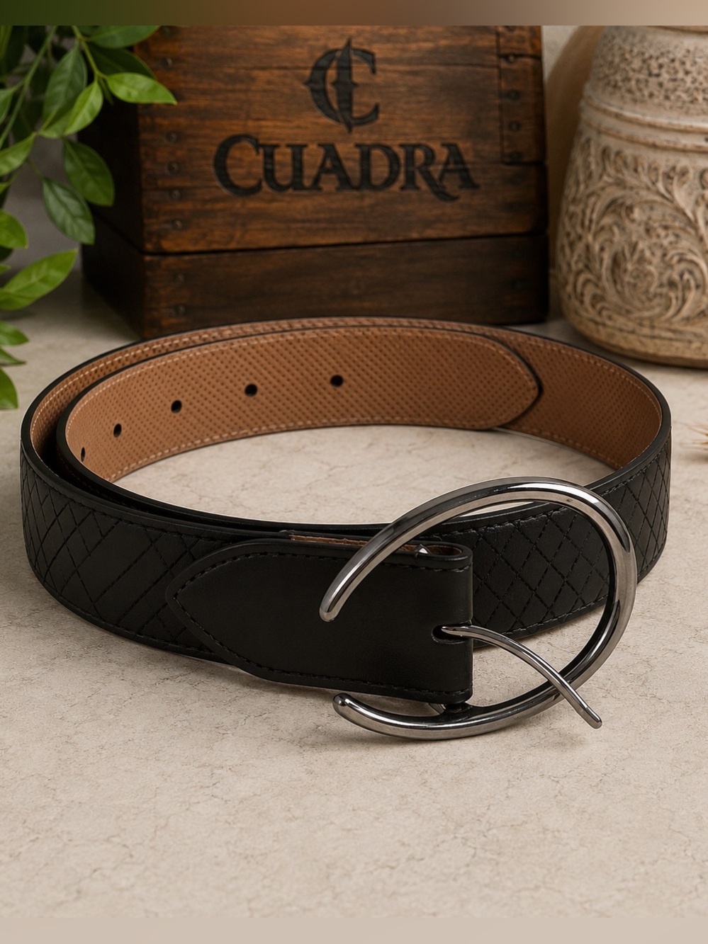 Cuadra NWOT Men Black Leather Quilted Belt Gunmetal Oval Buckle Size 36